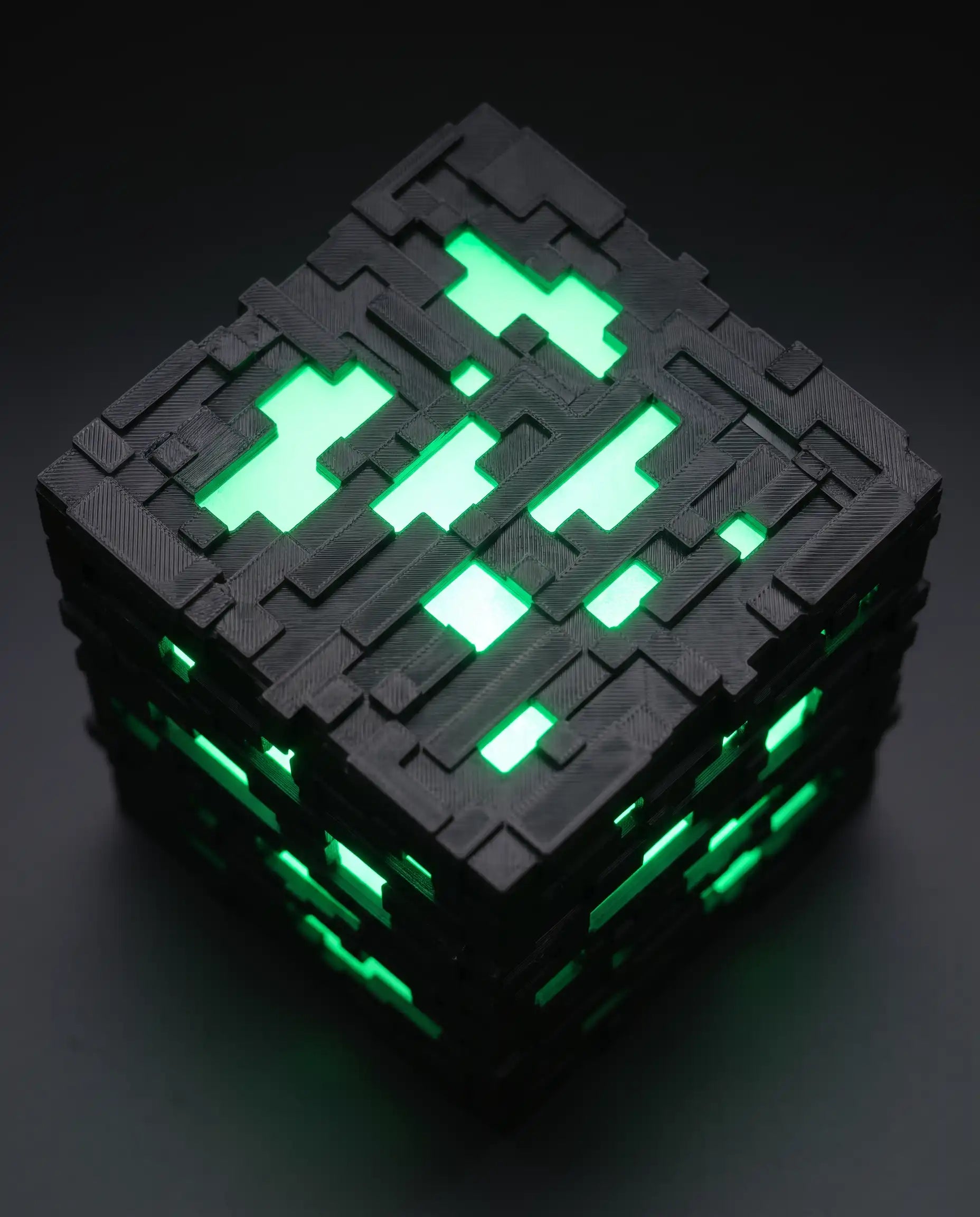 Minecraft RGB Cube Ore Lamp — App & Remote