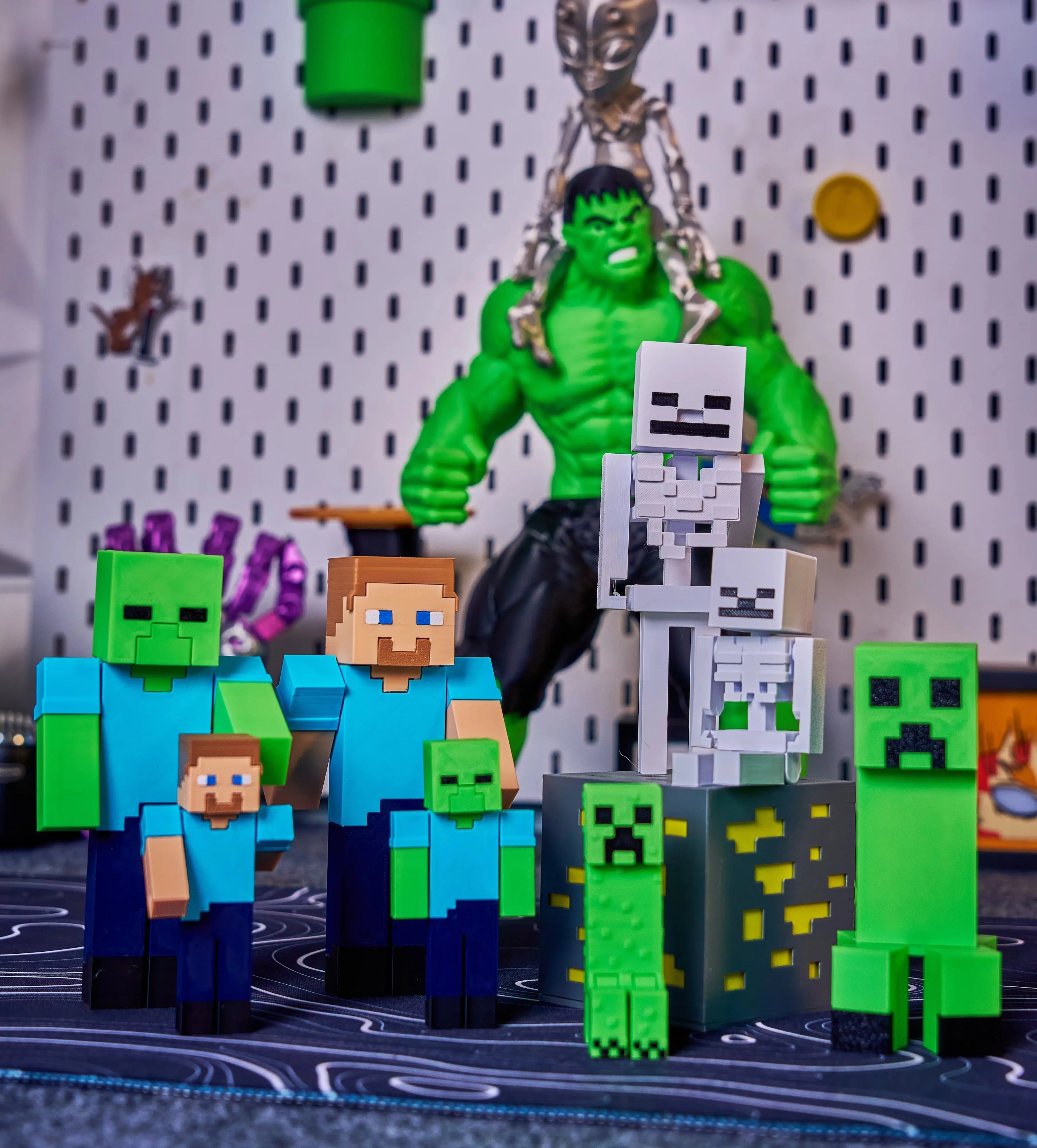 Minecraft Figures - CoffeeGamerStore