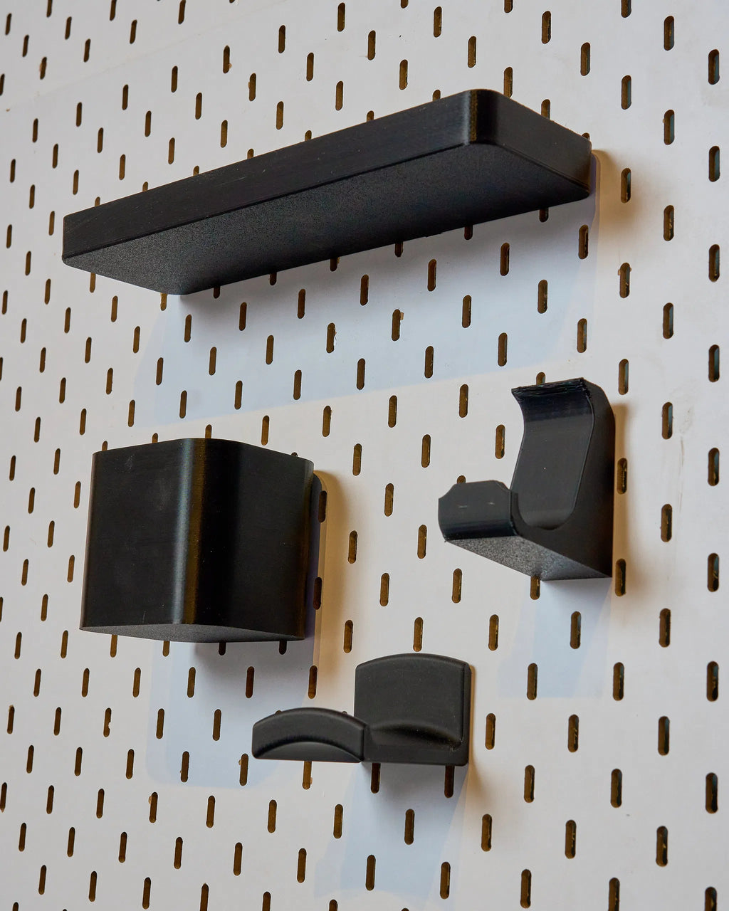 Peg board 56*76 MDF black - CoffeeGamerStore