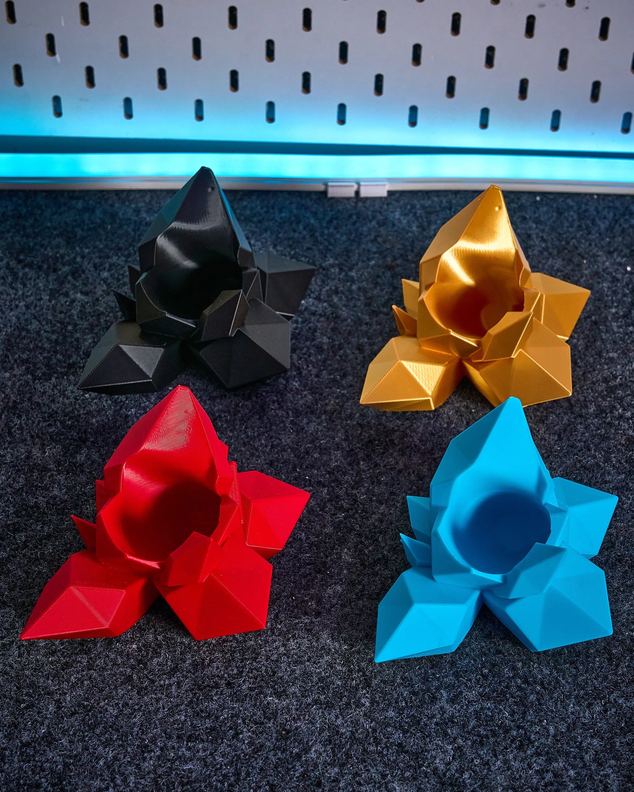 PS5 controller stands - CoffeeGamerStore